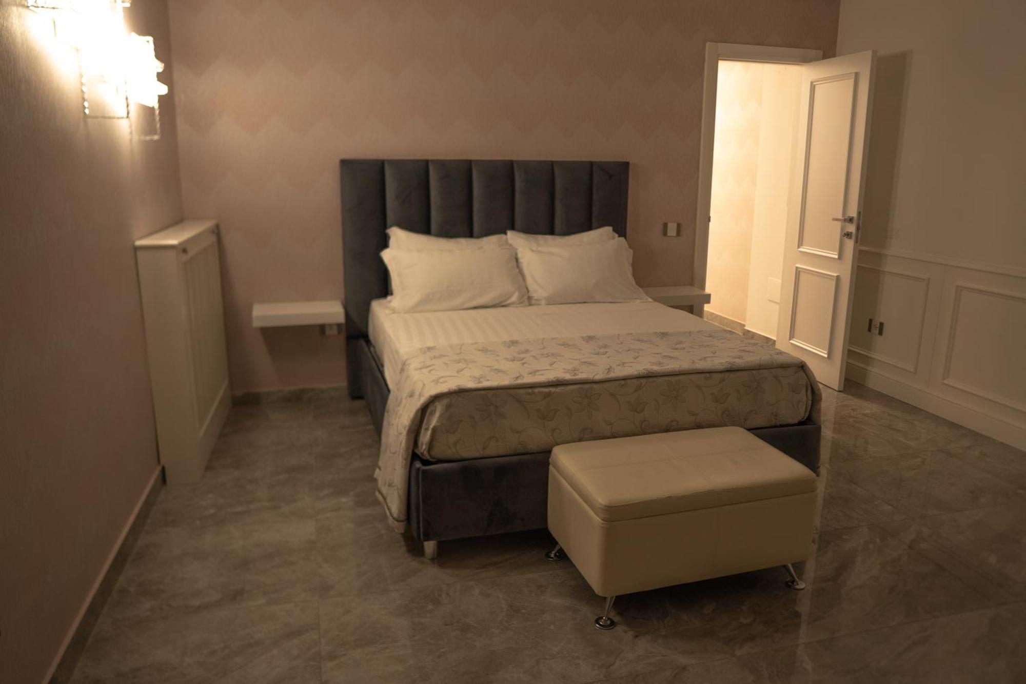 Suite D'Elite Chiaia Nápoles Exterior foto
